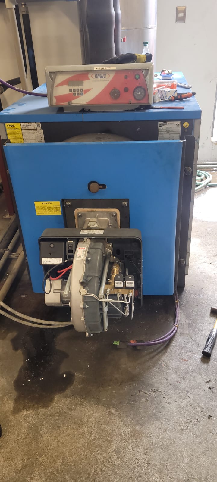 Mantención quemador Riello RL 44 y Caldera IVAR SUPERAC 695